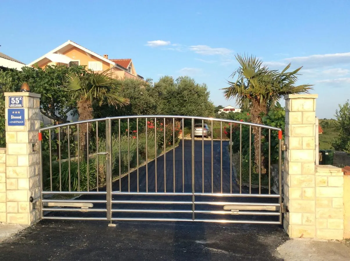 Apartment Apartman Olive 2 Zadar